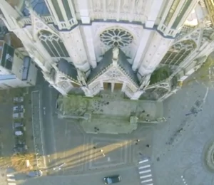 La justice convoque un lycéen pour avoir filmé Nancy avec un drone
